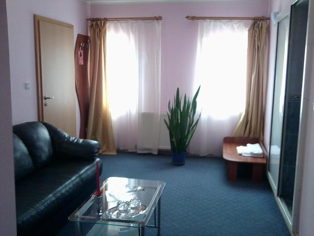Adriatico Hotel 2*